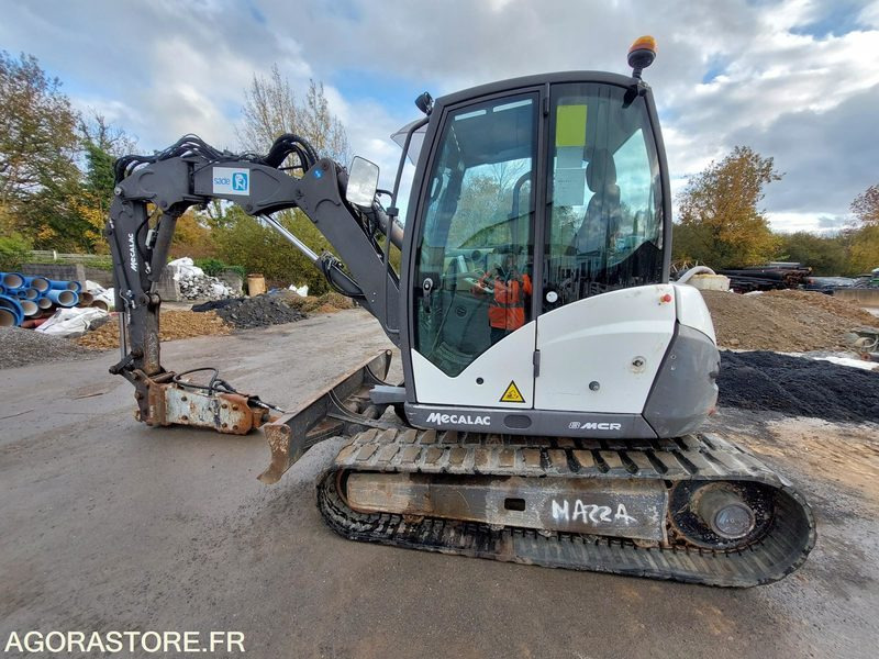 MECALAC 8MCR - Excavator: picture 1 MECALAC 8MCR - Excavator: picture 1