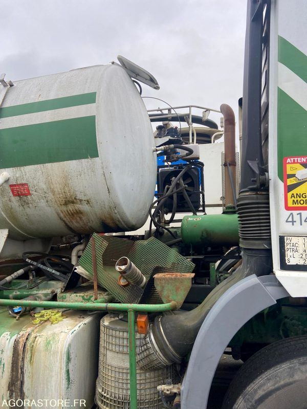 MERCEDES ACTROS 2031 HUWER 2001 (300000Km ) NON ROULANT EXPORT UNIQUEMENT - Vacuum truck: picture 3 MERCEDES ACTROS 2031 HUWER 2001 (300000Km ) NON ROULANT EXPORT UNIQUEMENT - Vacuum truck: picture 3