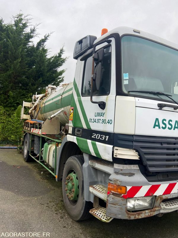 MERCEDES ACTROS 2031 HUWER 2001 (300000Km ) NON ROULANT EXPORT UNIQUEMENT - Vacuum truck: picture 2 MERCEDES ACTROS 2031 HUWER 2001 (300000Km ) NON ROULANT EXPORT UNIQUEMENT - Vacuum truck: picture 2
