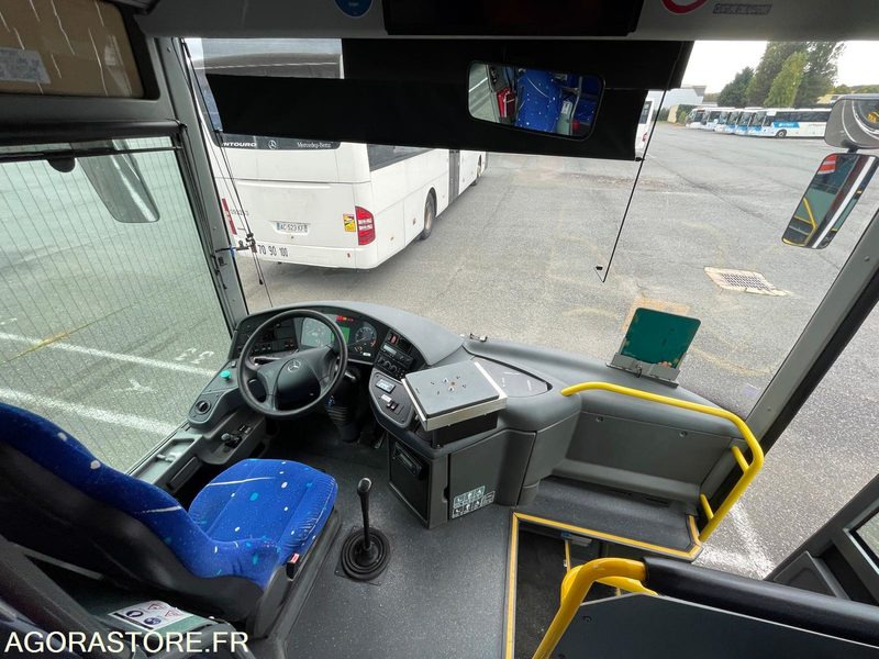 MERCEDES INTOURO N°093430 - School bus: picture 5 MERCEDES INTOURO N°093430 - School bus: picture 5