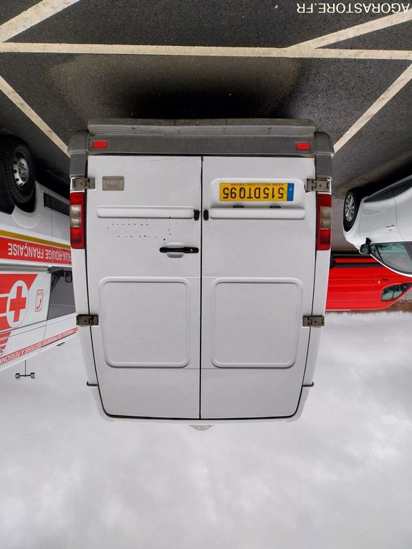 MERCEDES Sprinter 411CDI Fourgon L4 VASP 2004 148238Km ROULANT PRO UNIQUEMENT - Panel van: picture 5 MERCEDES Sprinter 411CDI Fourgon L4 VASP 2004 148238Km ROULANT PRO UNIQUEMENT - Panel van: picture 5