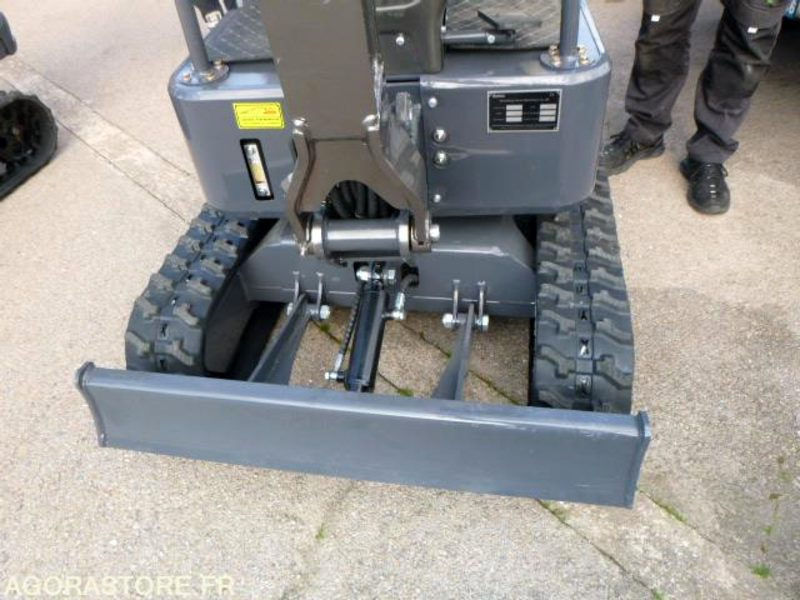 Excavator MINIPELLE YCW 1T5 EURO5 -2025 - NEUF: picture 9