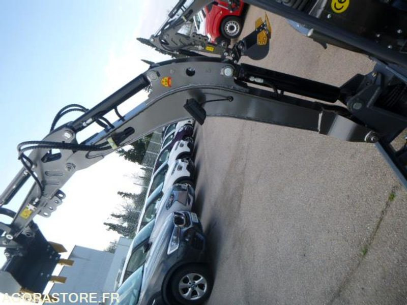 Excavator MINIPELLE YCW 1T5 EURO5 -2025 - NEUF: picture 14