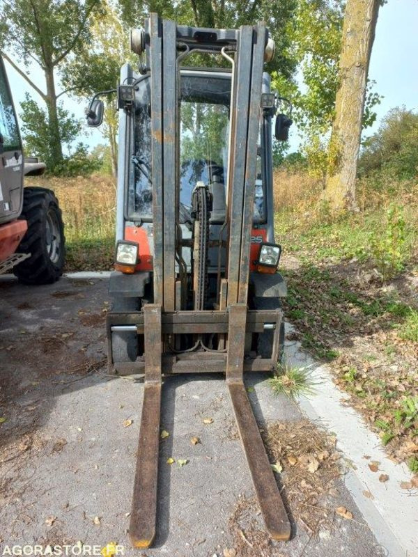 CHARIOT ELEVATEUR FENWICK - Material handling equipment: picture 4 CHARIOT ELEVATEUR FENWICK - Material handling equipment: picture 4