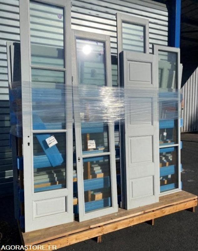 Menuiseries bois DE LA ROSA - Tool/ Equipment: picture 3 Menuiseries bois DE LA ROSA - Tool/ Equipment: picture 3