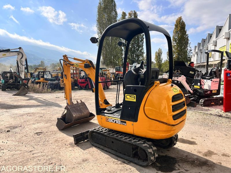 Mini-pelle 1,8T JCB 8018CTS - Année 2005 - 3485 heures - Excavator: picture 2 Mini-pelle 1,8T JCB 8018CTS - Année 2005 - 3485 heures - Excavator: picture 2
