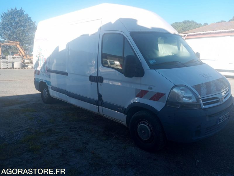 NISSAN INTERSTAR AVEC HAYON AS-559-GY - Panel van: picture 4 NISSAN INTERSTAR AVEC HAYON AS-559-GY - Panel van: picture 4