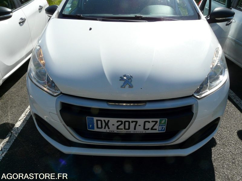 PEUGEOT 208 DX207CZ - Car: picture 1 PEUGEOT 208 DX207CZ - Car: picture 1
