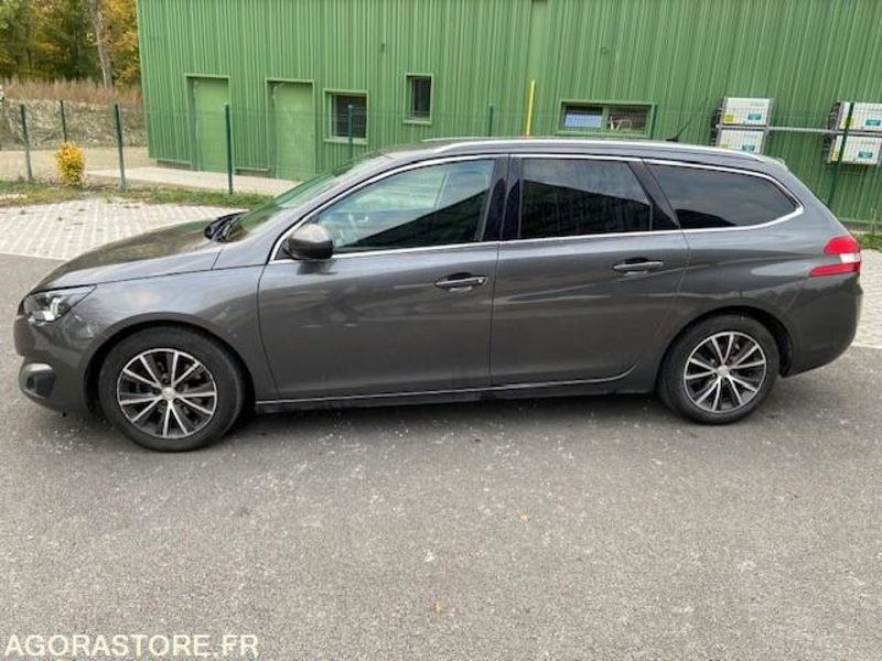 PEUGEOT 308SW - 2016 - 172000 KM - Station wagon: picture 1 PEUGEOT 308SW - 2016 - 172000 KM - Station wagon: picture 1
