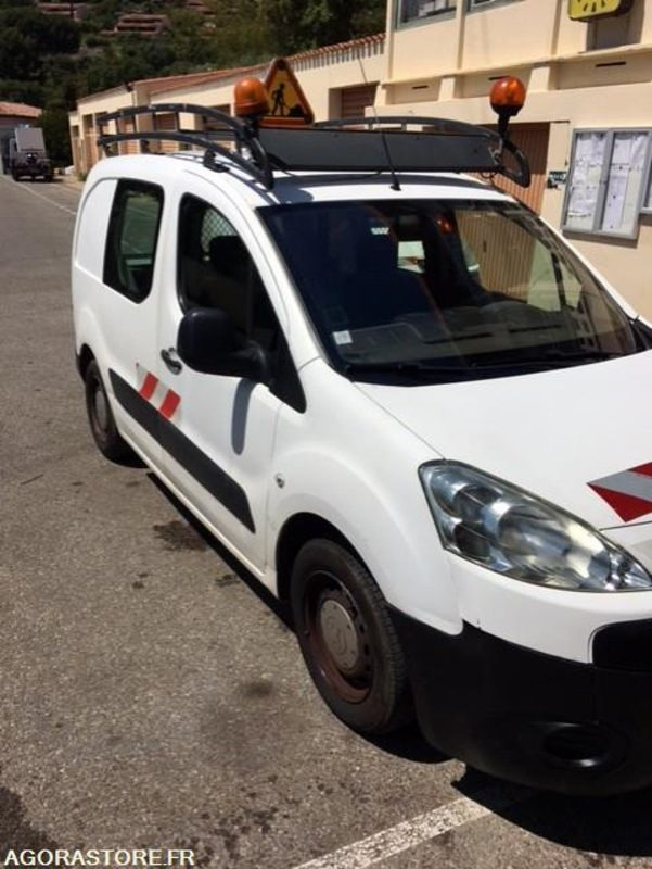 PEUGEOT PARTNER HDI 16 (B9) - Small van: picture 5 PEUGEOT PARTNER HDI 16 (B9) - Small van: picture 5