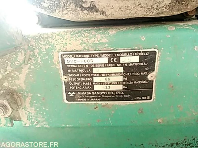 PLAQUE VIBRANTE MIKASA MVC-F60R - Garden equipment: picture 2 PLAQUE VIBRANTE MIKASA MVC-F60R - Garden equipment: picture 2