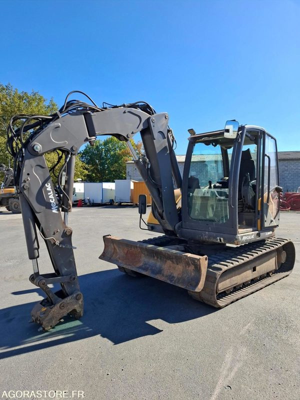 Pelle sur chenilles MECALAC 8MCR - 6920 heures - 2014 - N° série 130951 - Crawler excavator: picture 1 Pelle sur chenilles MECALAC 8MCR - 6920 heures - 2014 - N° série 130951 - Crawler excavator: picture 1