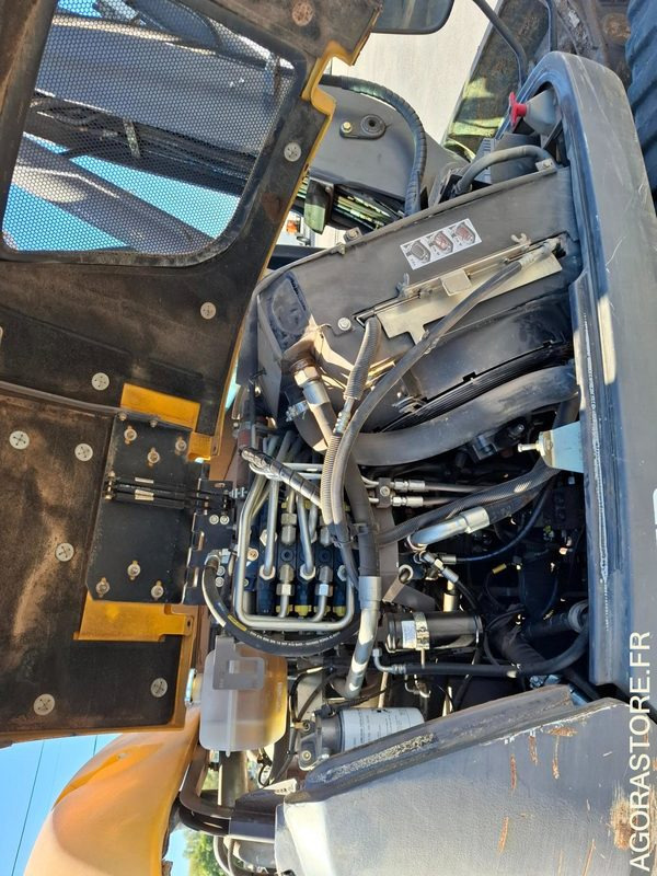 Pelle sur chenilles MECALAC 8MCR - 6920 heures - 2014 - N° série 130951 - Crawler excavator: picture 5 Pelle sur chenilles MECALAC 8MCR - 6920 heures - 2014 - N° série 130951 - Crawler excavator: picture 5