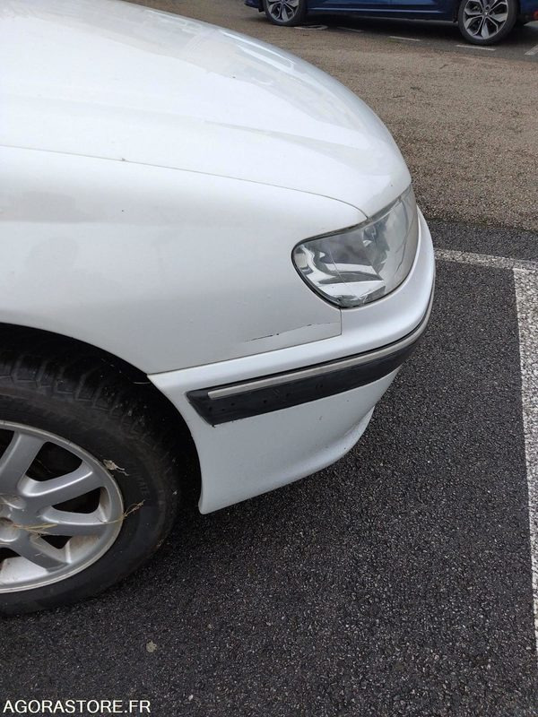 Peugeot 406 st pack sport break 2.2 essence 16v  160cv - Station wagon: picture 5 Peugeot 406 st pack sport break 2.2 essence 16v  160cv - Station wagon: picture 5