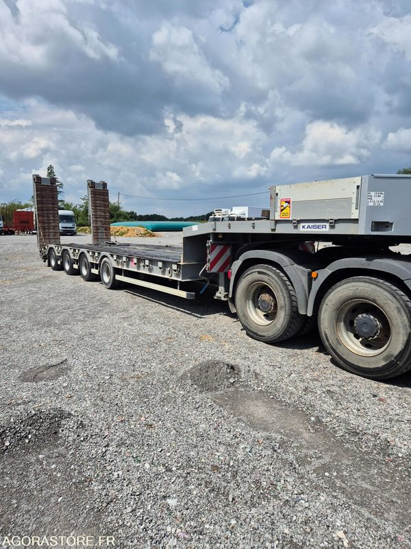 Porte engins 4 essieux - Low loader trailer: picture 1 Porte engins 4 essieux - Low loader trailer: picture 1