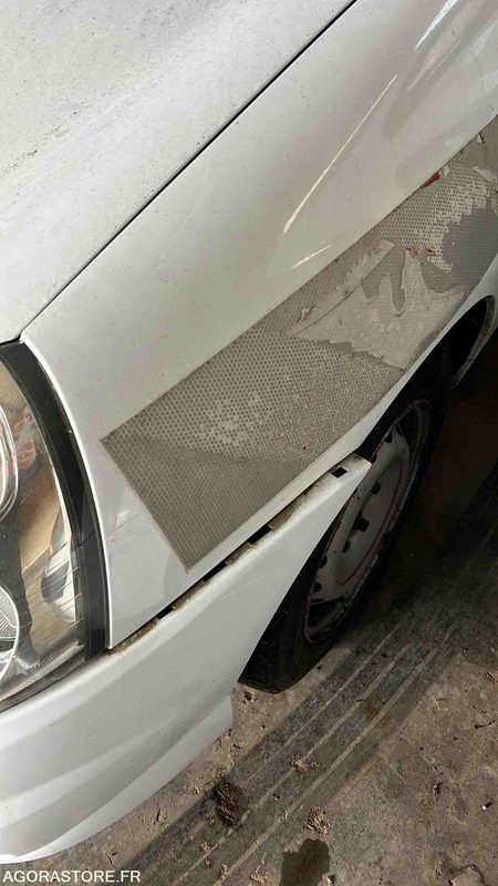 RENAULT CLIO - 2010- 233000 KM - AW791XJ - Car: picture 4 RENAULT CLIO - 2010- 233000 KM - AW791XJ - Car: picture 4