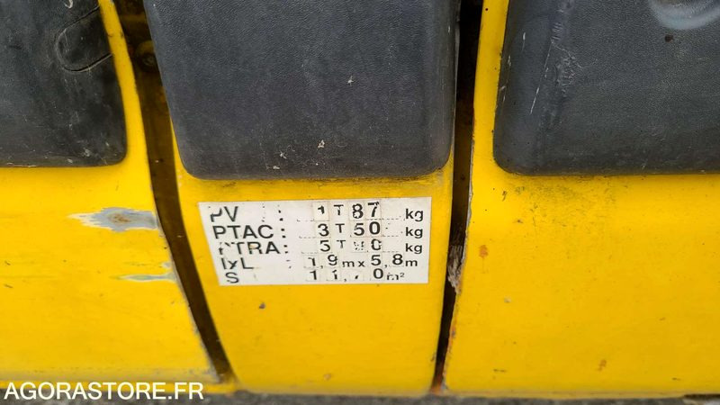 RENAULT MASTER - 2002 - 374300 KM - Panel van: picture 5 RENAULT MASTER - 2002 - 374300 KM - Panel van: picture 5