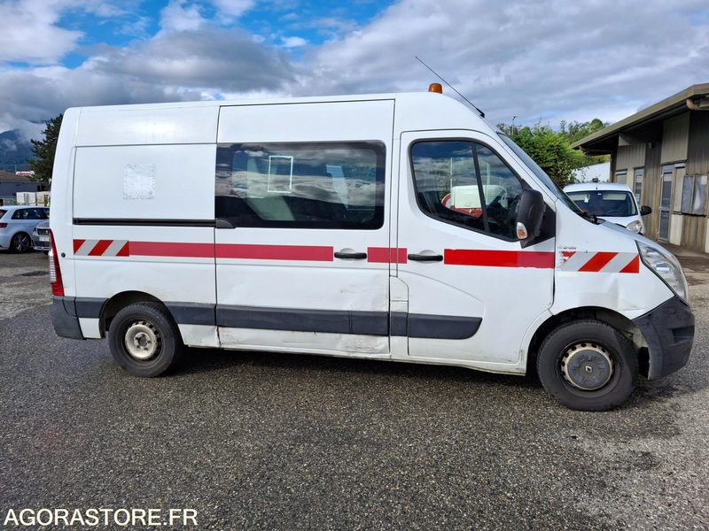 RENAULT MASTER  7 places (non roulant) - 2015 / 187644 KM - Panel van: picture 1 RENAULT MASTER  7 places (non roulant) - 2015 / 187644 KM - Panel van: picture 1