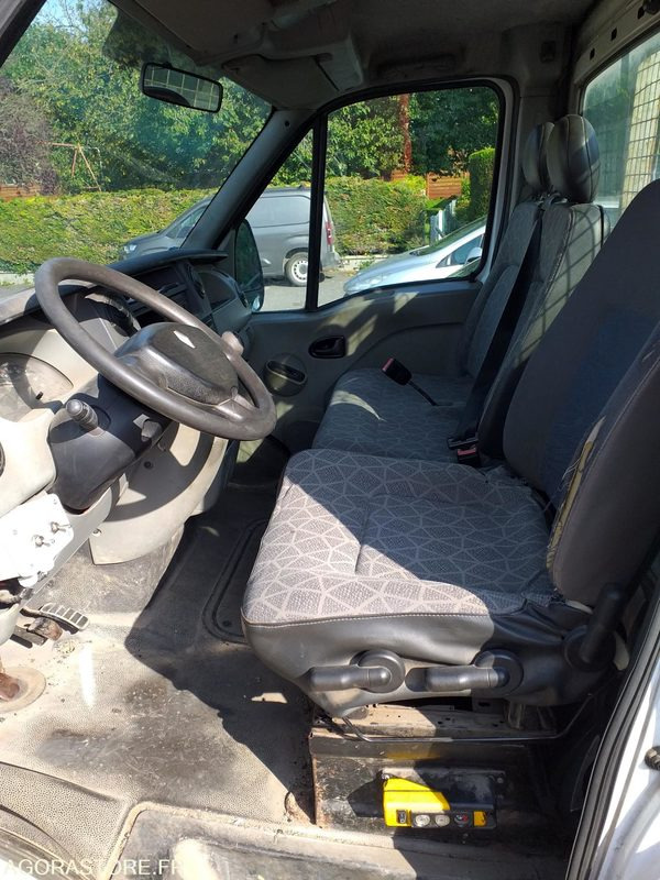 RENAULT MASTER BENNE - Tipper van: picture 4 RENAULT MASTER BENNE - Tipper van: picture 4