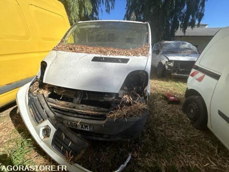 RENAULT TRAFIC - 150000KM - 2008 - BZ469XM - Panel van: picture 1 RENAULT TRAFIC - 150000KM - 2008 - BZ469XM - Panel van: picture 1