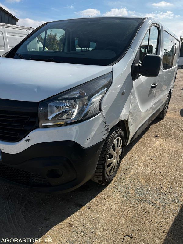 RENAULT TRAFIC 3 1.6 dci 6 PLACES - 2019 / 291000 KM - Small van: picture 3 RENAULT TRAFIC 3 1.6 dci 6 PLACES - 2019 / 291000 KM - Small van: picture 3