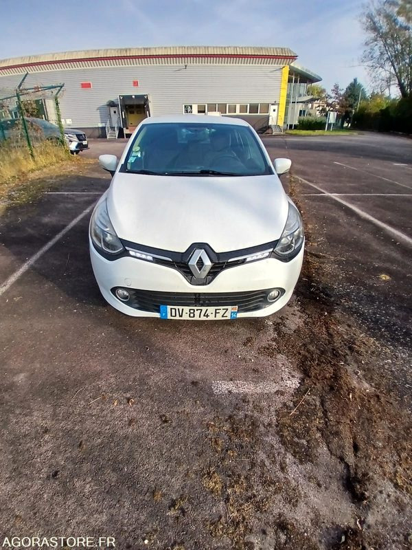 Renault Clio IV – Diesel – 2015-204 746 km - Car: picture 1 Renault Clio IV – Diesel – 2015-204 746 km - Car: picture 1
