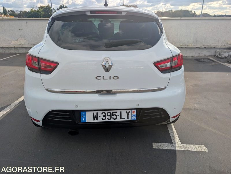 Renault Clio IV Limited TCe 90 – 2017 – Très bien équipée – Excellent état - Car: picture 4 Renault Clio IV Limited TCe 90 – 2017 – Très bien équipée – Excellent état - Car: picture 4