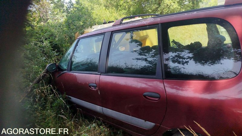 Renault Espace - 1998 - Car: picture 5 Renault Espace - 1998 - Car: picture 5