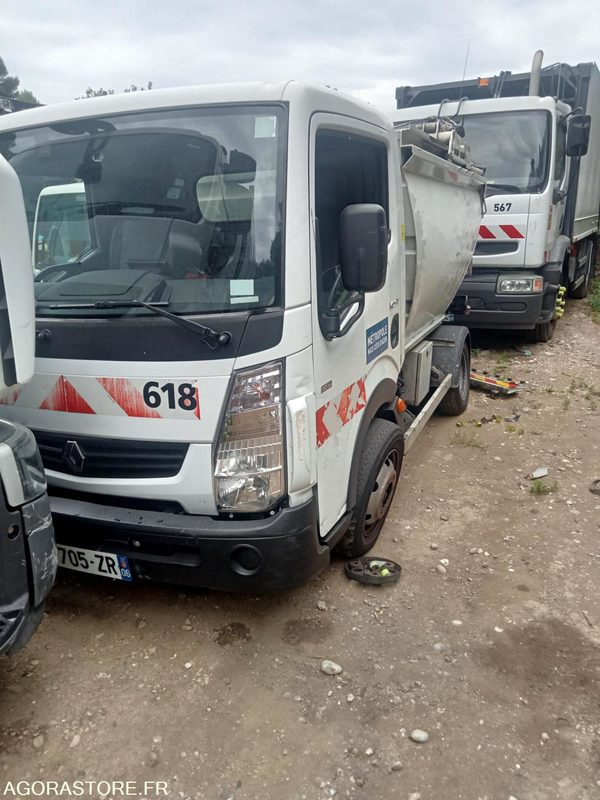Renault Maxity - Garbage truck: picture 2 Renault Maxity - Garbage truck: picture 2