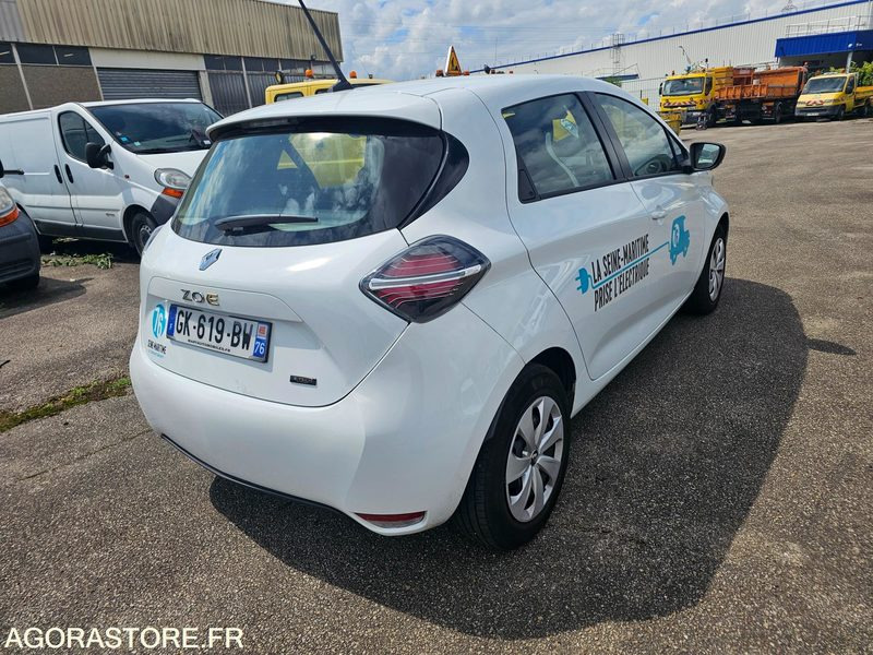Renault Zoe - 2022 - 30673km - GK619BW - Car: picture 3 Renault Zoe - 2022 - 30673km - GK619BW - Car: picture 3