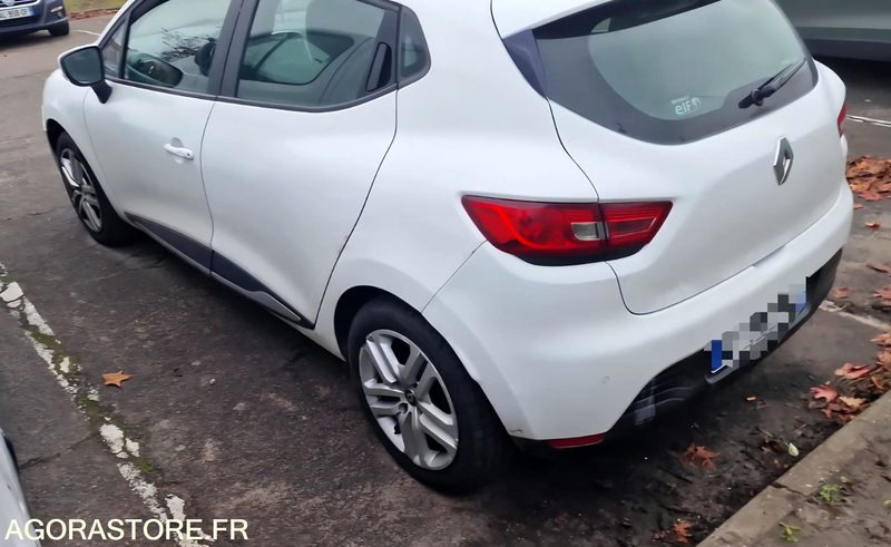 Renault clio iv 1.5 dci clim régulateur 5 places - Car: picture 3 Renault clio iv 1.5 dci clim régulateur 5 places - Car: picture 3