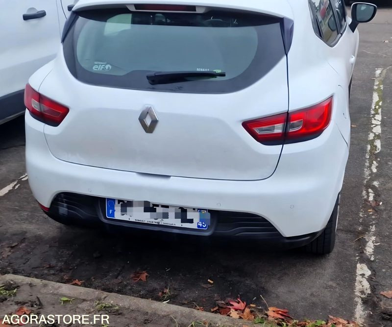 Renault clio iv 1.5 dci clim régulateur 5 places - Car: picture 4 Renault clio iv 1.5 dci clim régulateur 5 places - Car: picture 4