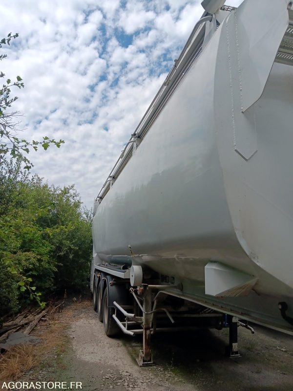 Semi-remorque citerne alimentaire GENERAL TRAILERS - 2003 (31323) - Semi-trailer: picture 2 Semi-remorque citerne alimentaire GENERAL TRAILERS - 2003 (31323) - Semi-trailer: picture 2