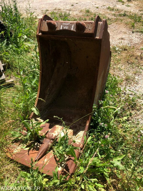 Godet 600mm MECALAC 714 - Spare parts for Construction machinery: picture 4 Godet 600mm MECALAC 714 - Spare parts for Construction machinery: picture 4