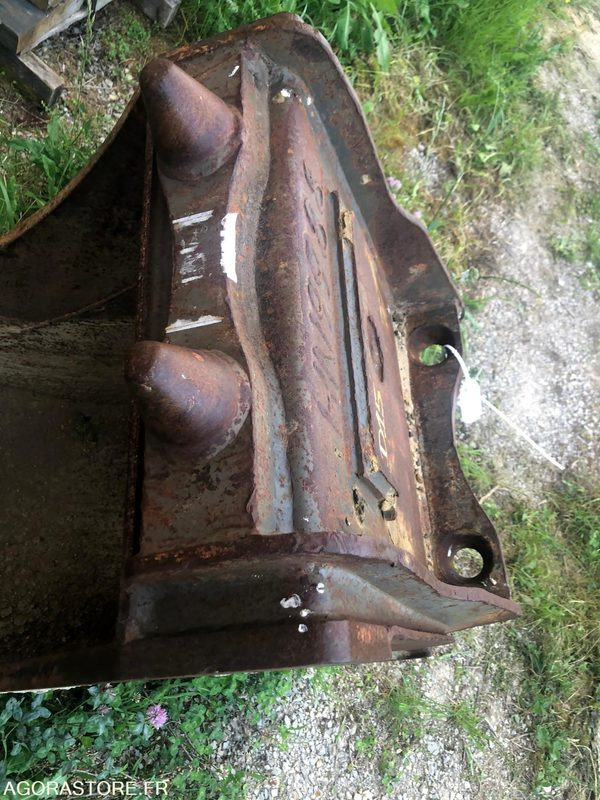 Godet 600mm MECALAC 714 - Spare parts for Construction machinery: picture 2 Godet 600mm MECALAC 714 - Spare parts for Construction machinery: picture 2