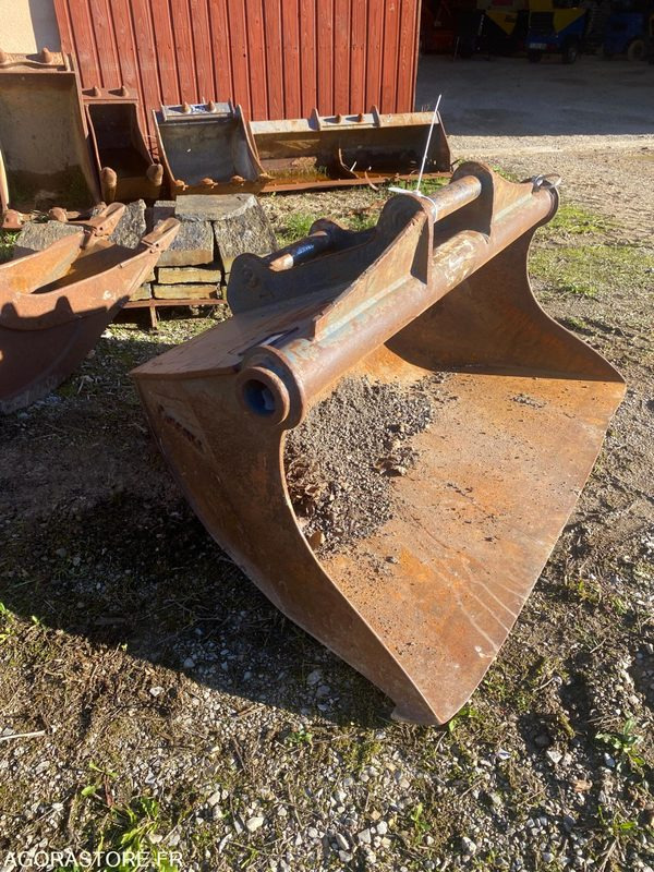Godet Curage 1400mm S60 - Spare parts for Construction machinery: picture 3 Godet Curage 1400mm S60 - Spare parts for Construction machinery: picture 3