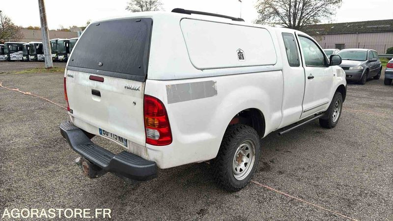 TOYOTA HILUX - 2011 - BG775NN - Pickup truck: picture 5 TOYOTA HILUX - 2011 - BG775NN - Pickup truck: picture 5