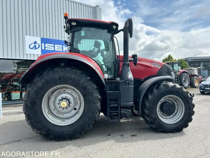 TRACTEUR AGRCOLE CASE IH OPTUM 270 CVX - 2017 / 5500 HEURES - Farm tractor: picture 3 TRACTEUR AGRCOLE CASE IH OPTUM 270 CVX - 2017 / 5500 HEURES - Farm tractor: picture 3
