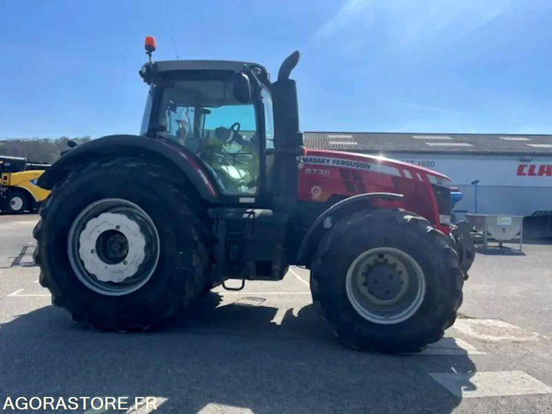 TRACTEUR AGRICOLE MASSEY FERGUSON 8735 DYNA-VT EXCLUSIVE - 2017 / 3600 HEURES - Farm tractor: picture 5 TRACTEUR AGRICOLE MASSEY FERGUSON 8735 DYNA-VT EXCLUSIVE - 2017 / 3600 HEURES - Farm tractor: picture 5