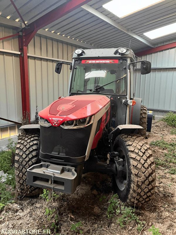 TRACTEUR MASSEY FERGUSSON 3WF75 - 2024 / 100 HEURES - Farm tractor: picture 2 TRACTEUR MASSEY FERGUSSON 3WF75 - 2024 / 100 HEURES - Farm tractor: picture 2