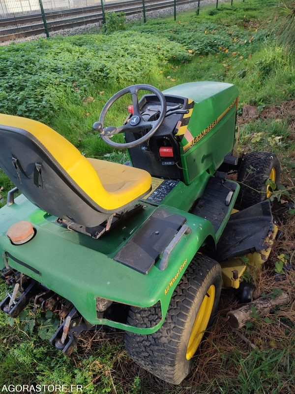 Garden mower TRACTEUR TONDEUSE JOHN DEERE 455: picture 6 Garden mower TRACTEUR TONDEUSE JOHN DEERE 455: picture 6