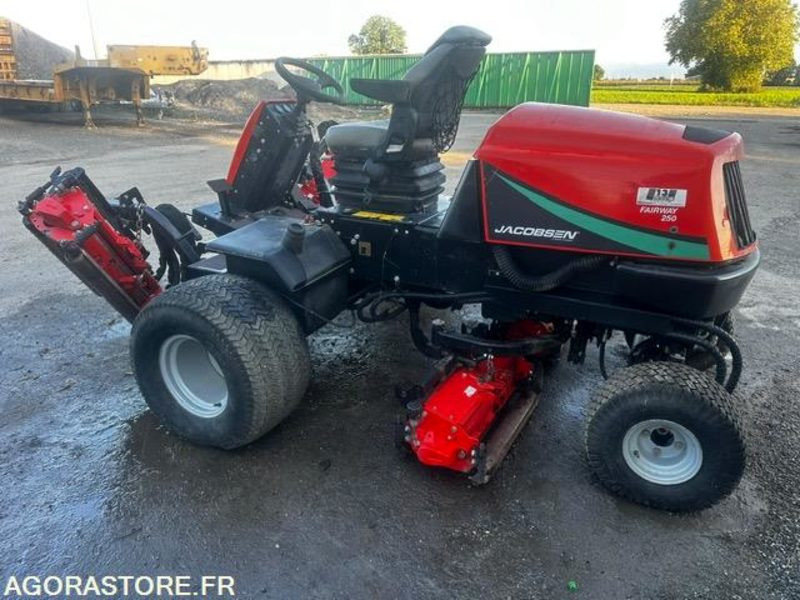 Tondeuse green de golf Jacobsen Fairway 250 - 1314 heures - Garden mower: picture 5 Tondeuse green de golf Jacobsen Fairway 250 - 1314 heures - Garden mower: picture 5