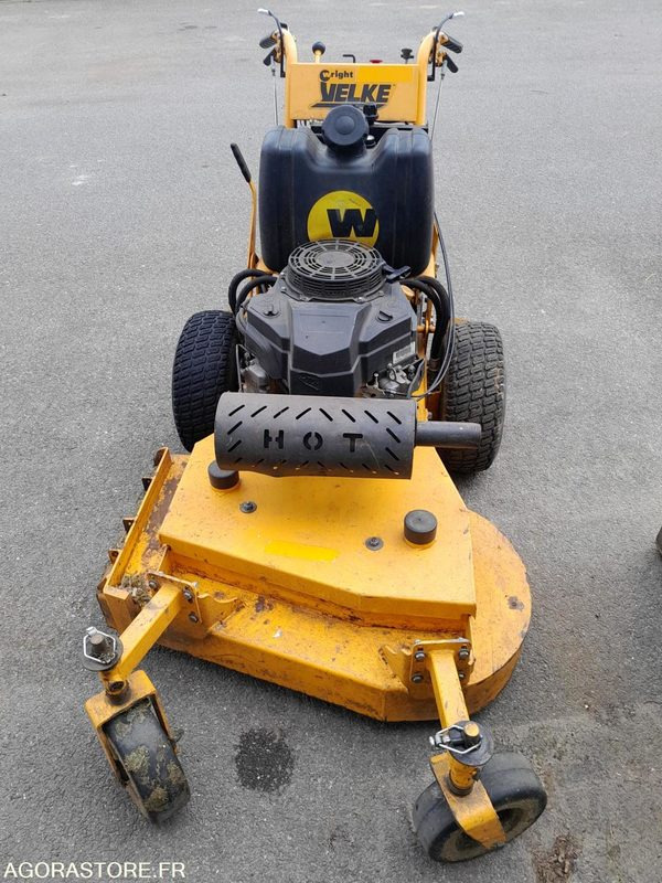 Tondeuse tractée WRIGHT VELKE 3615 (TT388) - Garden equipment: picture 1 Tondeuse tractée WRIGHT VELKE 3615 (TT388) - Garden equipment: picture 1