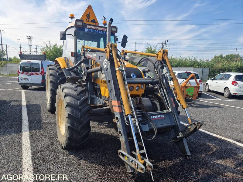 Tracteur Renault Ergos 110 - 2009 - 8822 H - AM459XQ - Farm tractor: picture 2 Tracteur Renault Ergos 110 - 2009 - 8822 H - AM459XQ - Farm tractor: picture 2
