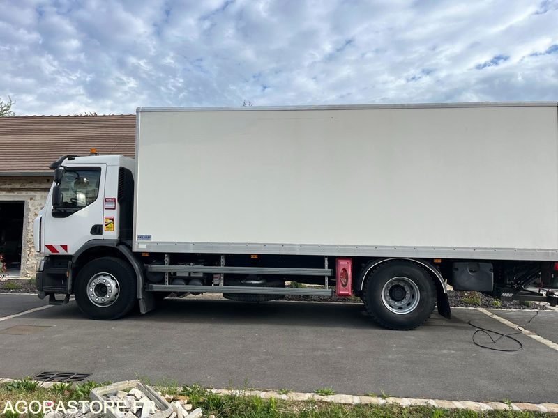 RENAULT DWIDE GAMME CHANTIER OFFROAD- 2015 - 49 976 KMS - Tractor unit: picture 3 RENAULT DWIDE GAMME CHANTIER OFFROAD- 2015 - 49 976 KMS - Tractor unit: picture 3