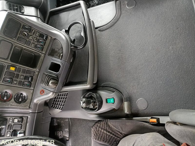 Tractor unit Scania 124l 2003 789689km: picture 17 Tractor unit Scania 124l 2003 789689km: picture 17