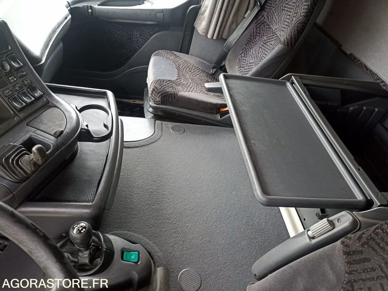 Tractor unit Scania 124l 2003 789689km: picture 18 Tractor unit Scania 124l 2003 789689km: picture 18