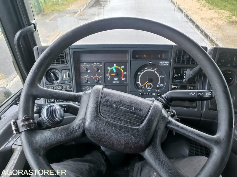 Tractor unit Scania 124l 2003 789689km: picture 14 Tractor unit Scania 124l 2003 789689km: picture 14