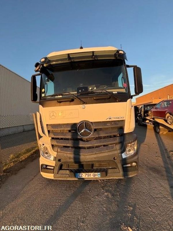 TRACTEUR 4X2 MERCEDES ACTROS 1845 2018 385 000 KM + BENNE ALUMINIUM SHMITZ 2016 - Tractor unit: picture 4 TRACTEUR 4X2 MERCEDES ACTROS 1845 2018 385 000 KM + BENNE ALUMINIUM SHMITZ 2016 - Tractor unit: picture 4