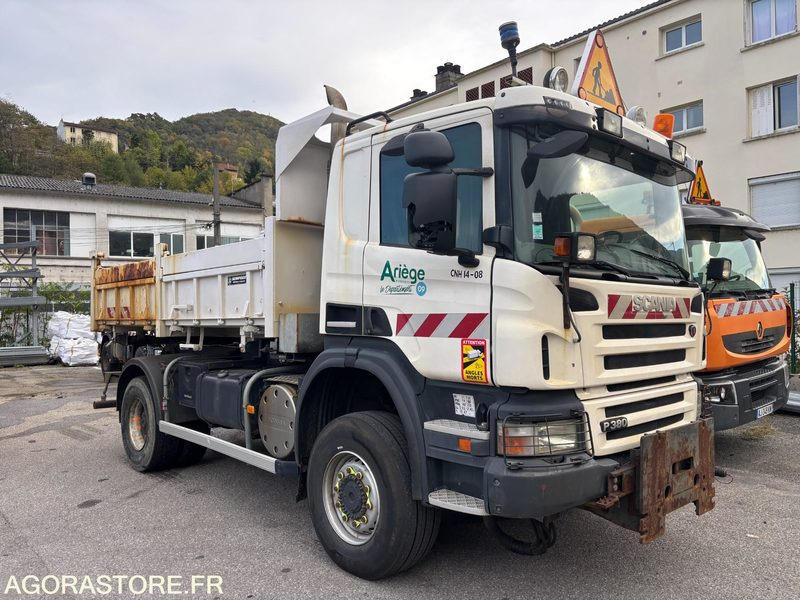 CNH14-08 SCANIA P380 4X4 - Truck: picture 2 CNH14-08 SCANIA P380 4X4 - Truck: picture 2